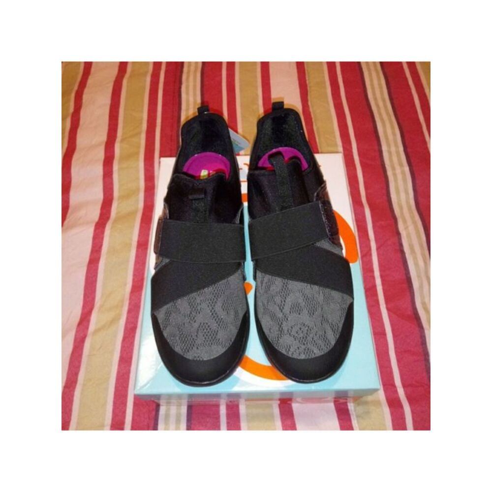 BARETRAPS Womens Black Pull Tab Sloane Wedge Slip On Athletic Sneakers 6.5 M - Picture 3 of 4